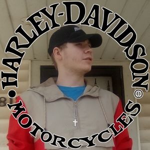 Meet your Posher, Gavin